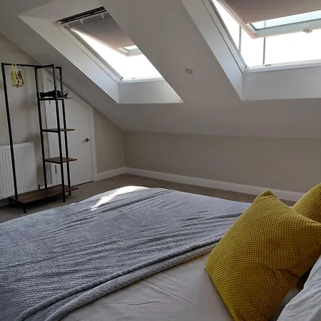 Privatunterkunft Quiet With En-suite , Close To University, Whiteladies And Gloucester Rd